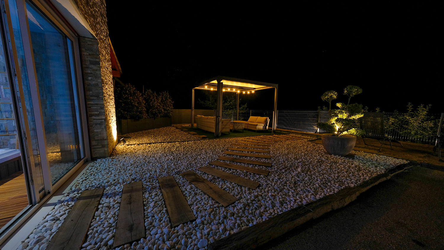 Location d'appartement avec Spa et jacuzzi au Pays Basque à Sare (64310) Location d'appartement avec Spa et jacuzzi au Pays Basque à Sare (64310)