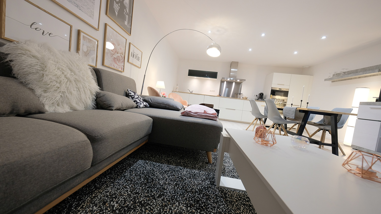 Location d'appartement avec Spa et jacuzzi au Pays Basque à Sare (64310) Location d'appartement avec Spa et jacuzzi au Pays Basque à Sare (64310)