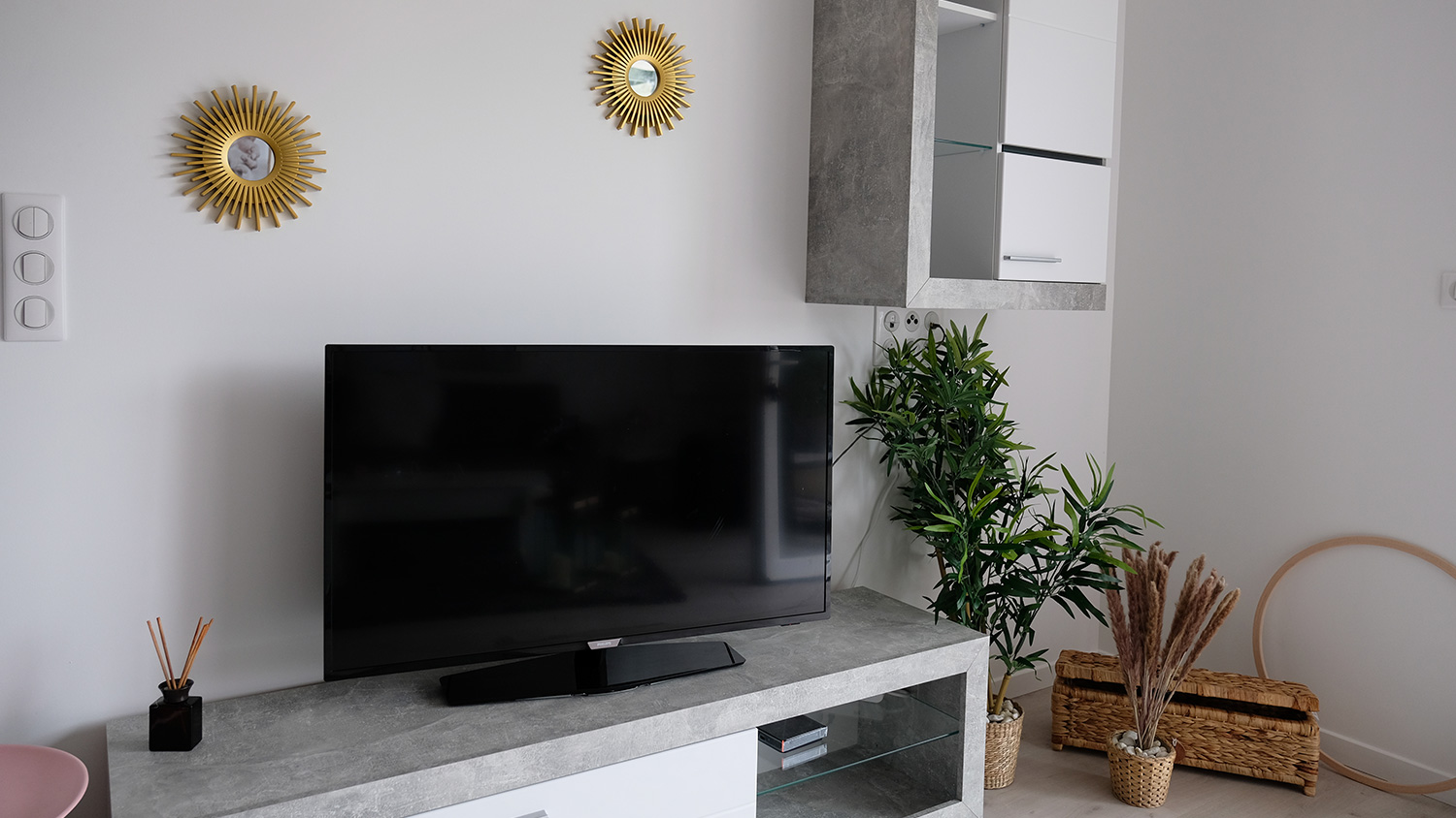 Location d'appartement avec Spa et jacuzzi au Pays Basque à Sare (64310) Location d'appartement avec Spa et jacuzzi au Pays Basque à Sare (64310)